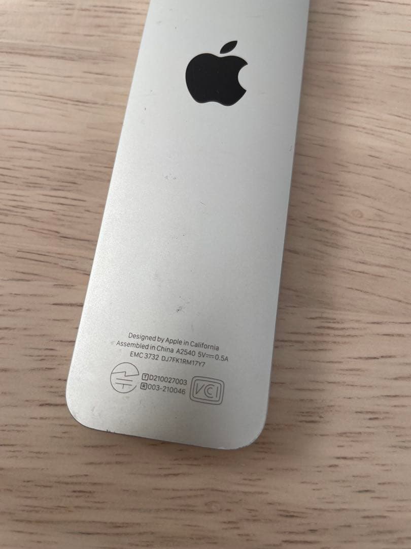 Apple TV 4K(第1世代)とSiriRemote(第2世代)セット