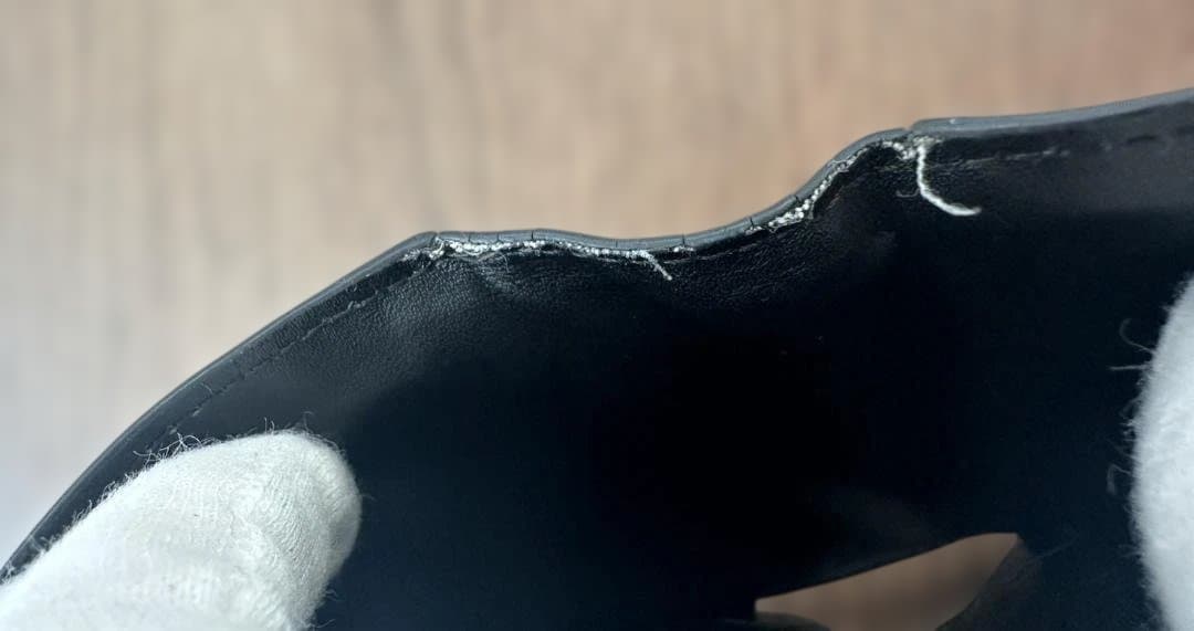 BOTTEGA VENETA 二つ折り財布 マキシイントレチャート レザー 黒