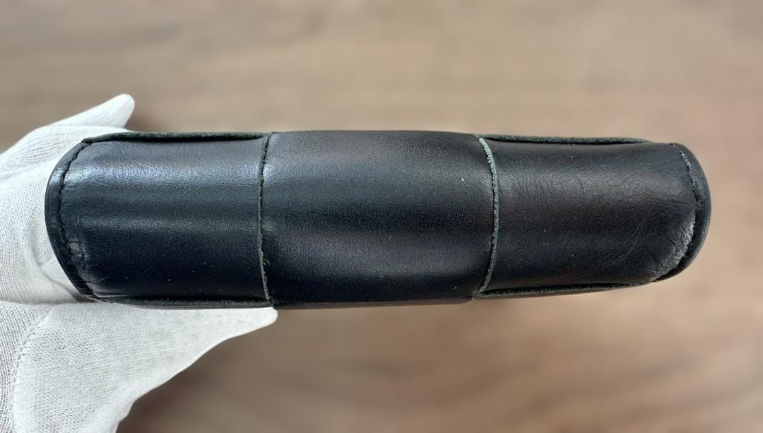 BOTTEGA VENETA 二つ折り財布 マキシイントレチャート レザー 黒