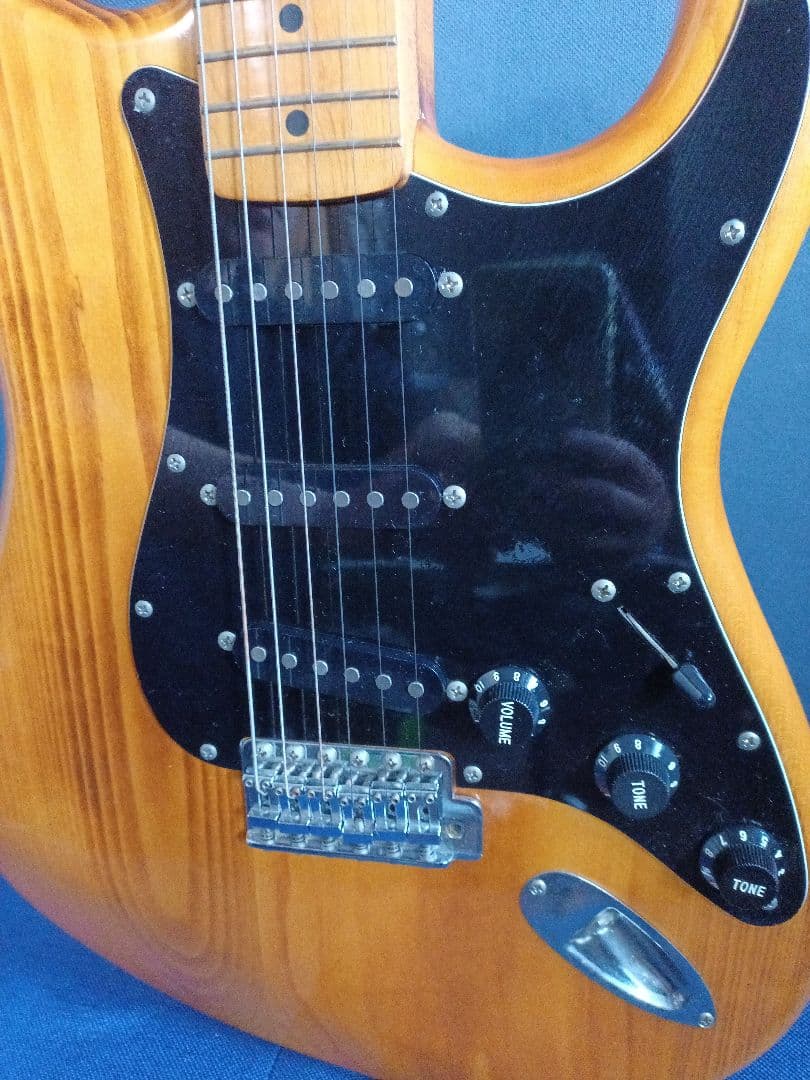 Fender Stratocaster ナチュラル