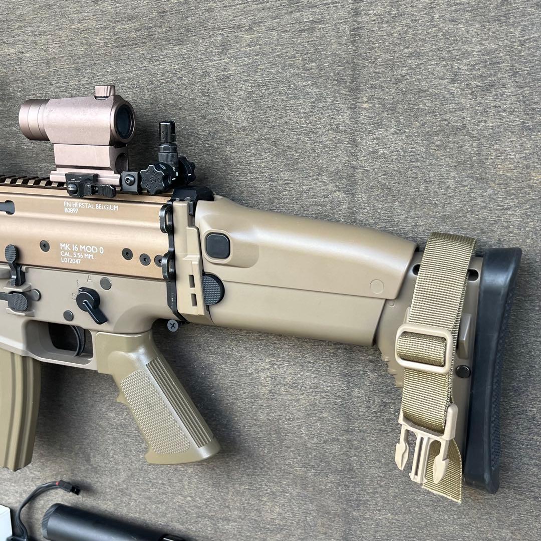 東京マルイ　SCAR-L 次世代電動ガン タンカラー HK45付属共に中古