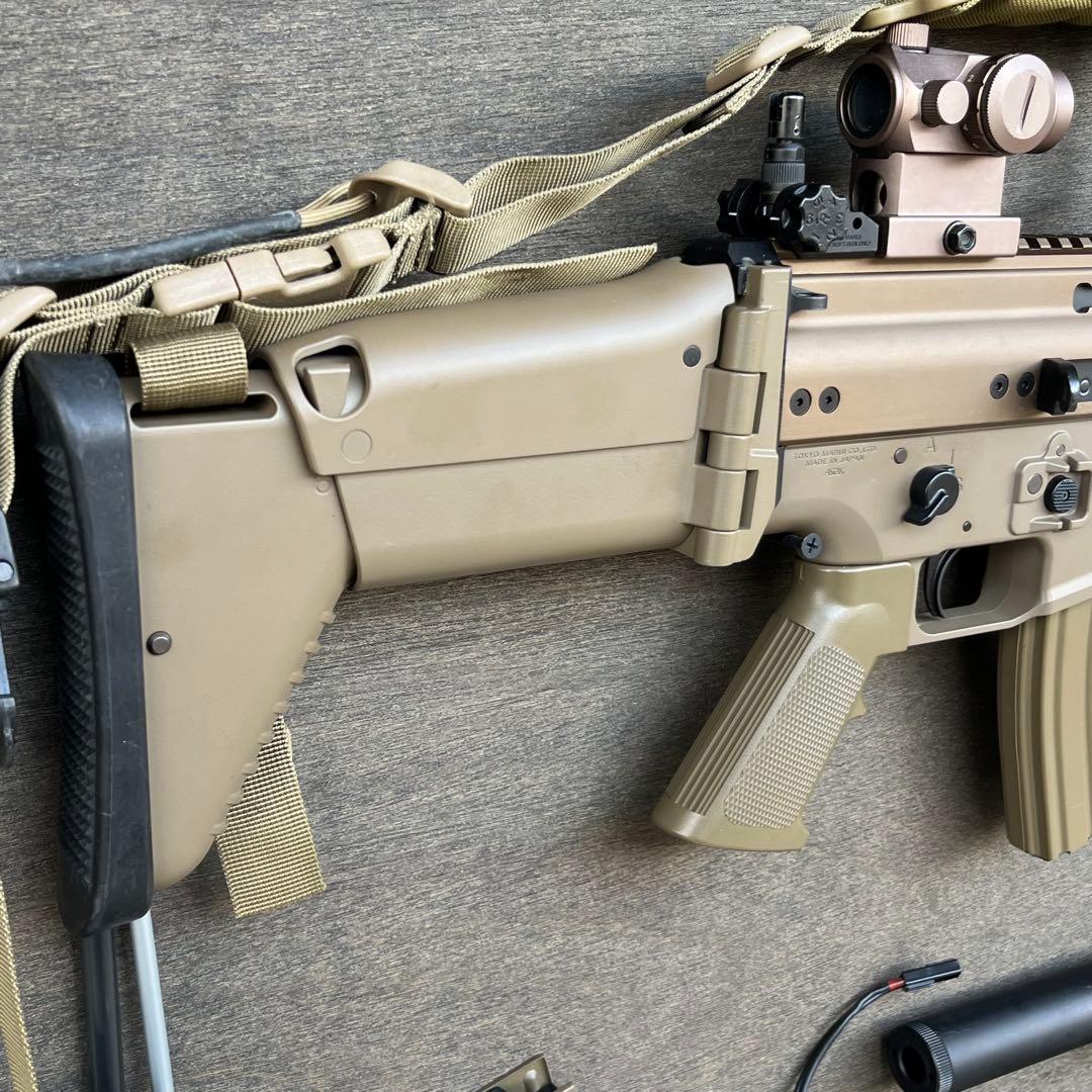 東京マルイ　SCAR-L 次世代電動ガン タンカラー HK45付属共に中古