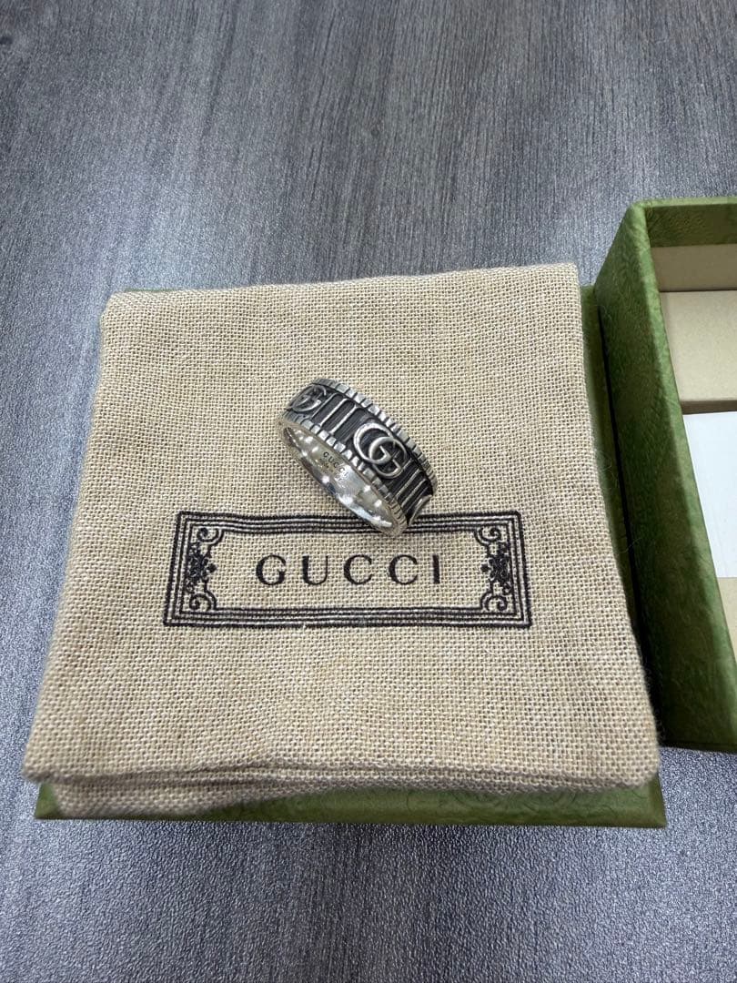GUCCI シルバーリング GG 18号