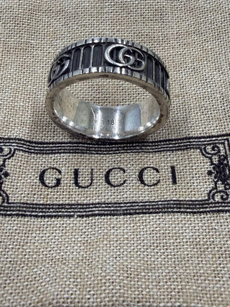 GUCCI シルバーリング GG 18号