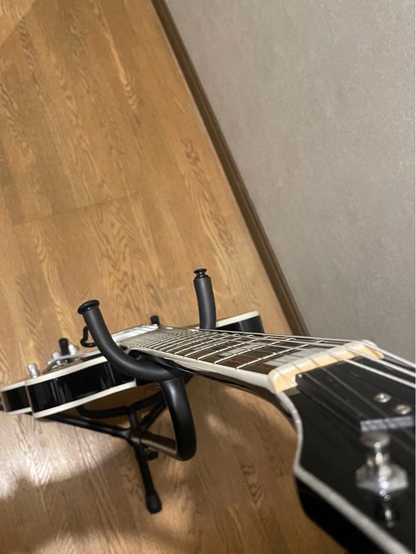 Vox Bobcat V90 セミアコ