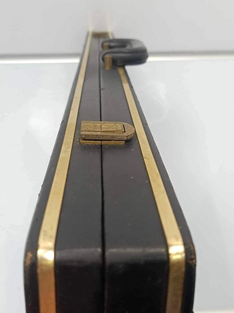 k*c様 JOSS キュー ケース付き