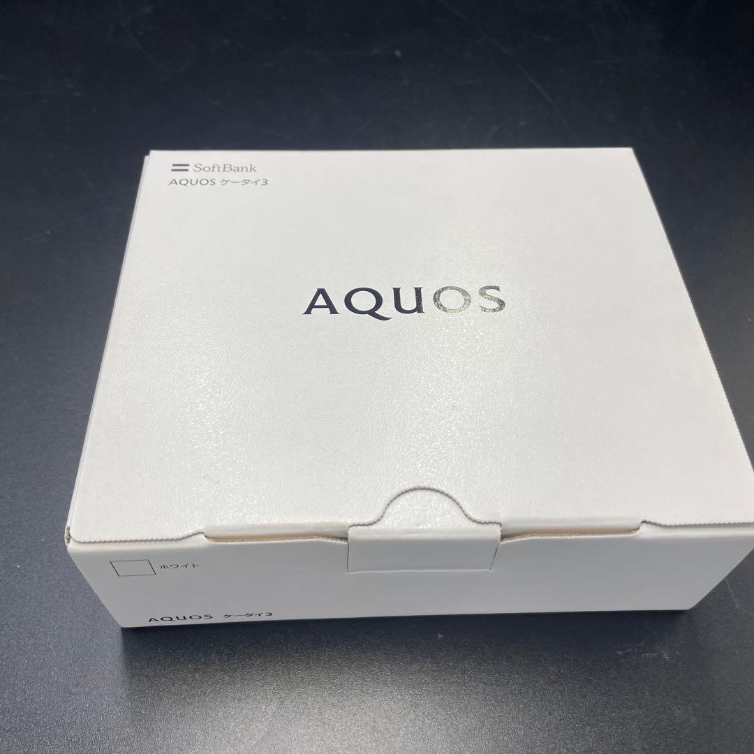 ソフトバンク　AQUOS 805SH 白