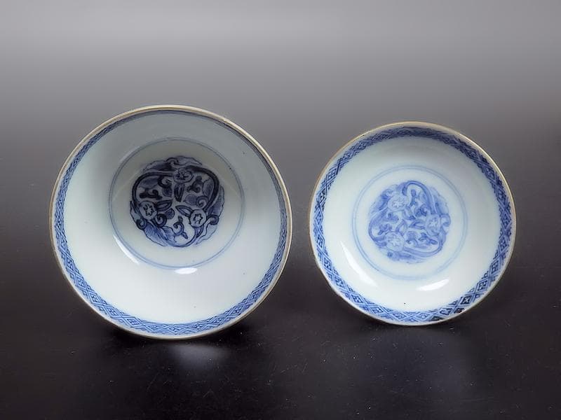 古伊万里　色絵　花唐草に鳳凰の図　蓋茶碗　２客C239A-A -BDg