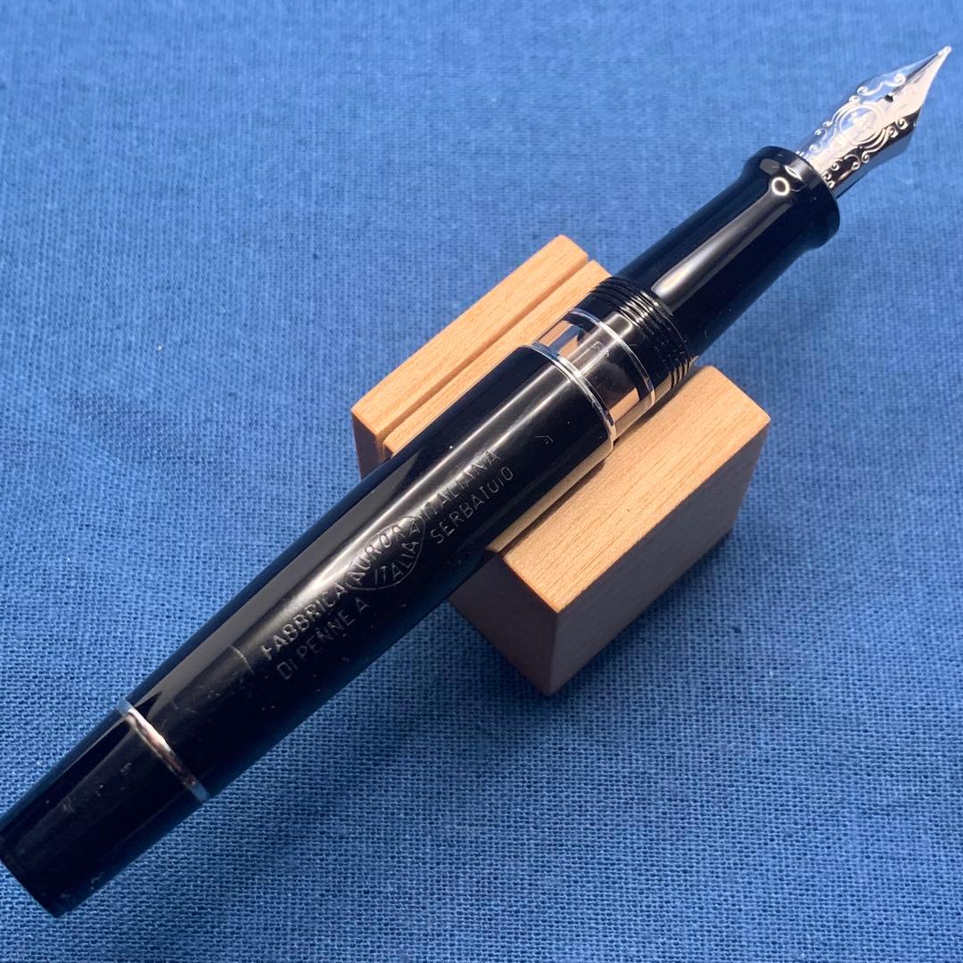 【良品】アウロラ　オプティマ　ネロ　万年筆 14K B CT