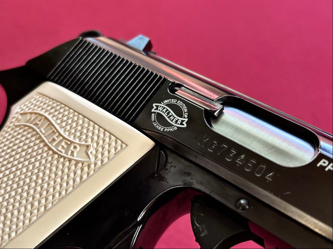 少数限定品 40th アニバーサリー PPK/s ブラックメタル