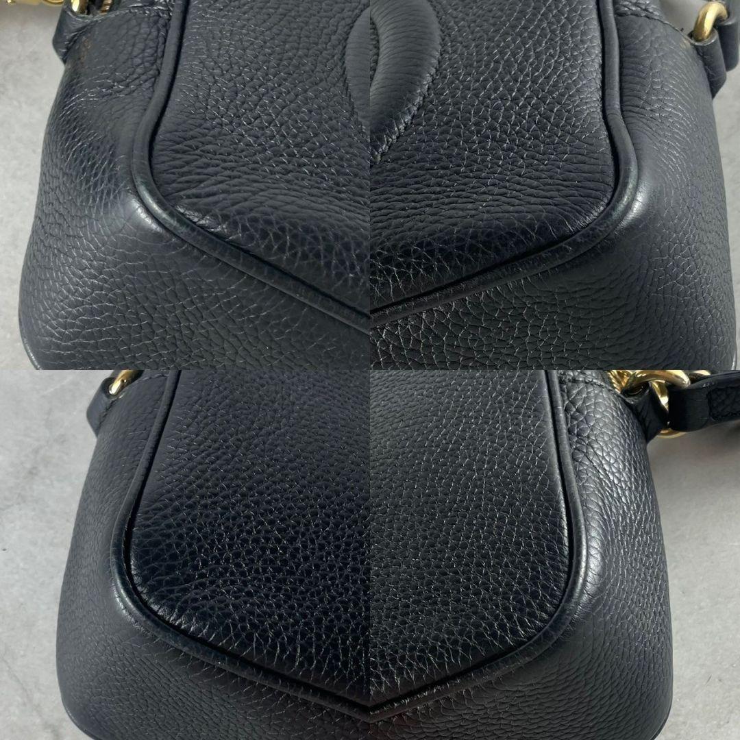GUCCI ブラックレザー ショルダーバッグ タッセル　カメラバッグ　ソーホー