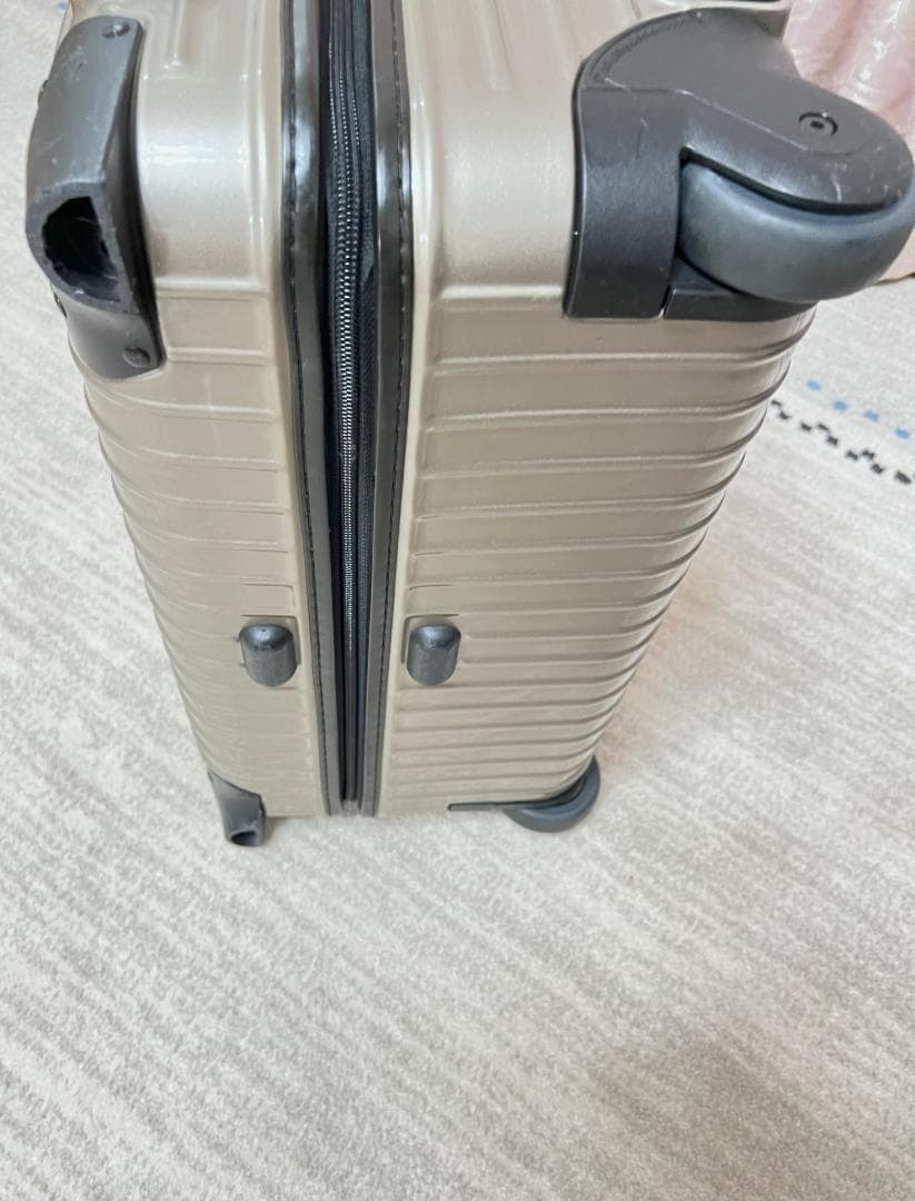 RIMOWA リモワ　サルサ　２輪　８２L　シャンパンゴールド　美品　キャリー