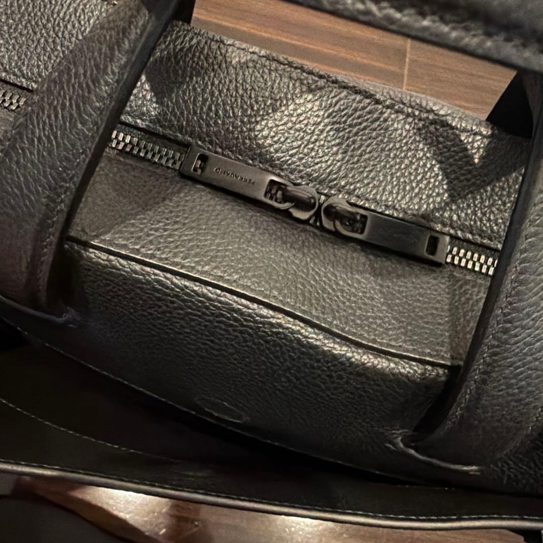 フェラガモ　ガンチーニ ブリーフケース　半額以下　付属品無し　定価37万円