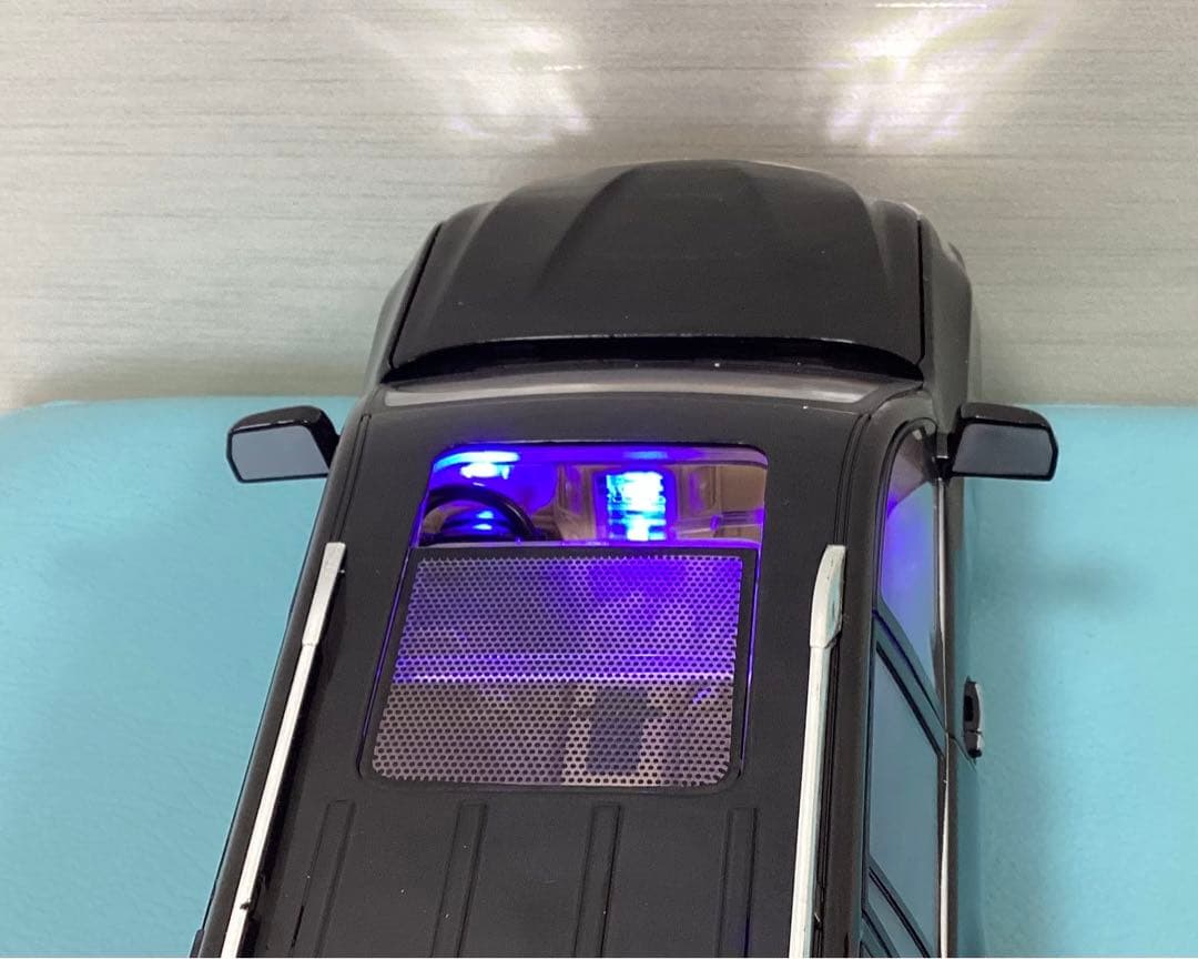 レクサス LX570 ブラック LEXUS 1/18