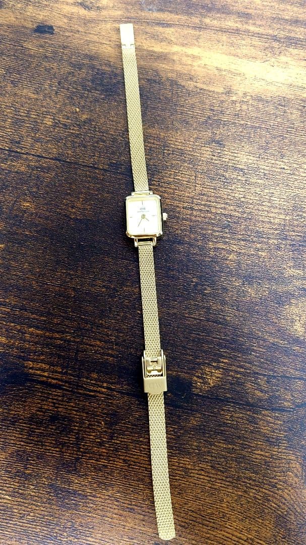 【ママカリ】ダニエルウェリントンQUADRO MINI EVERGOLD