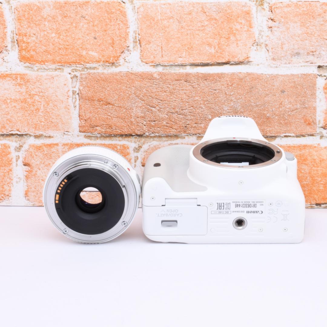 女性人気✨キャノン Canon Kiss X7✨ホワイト✨パンケーキレンズ