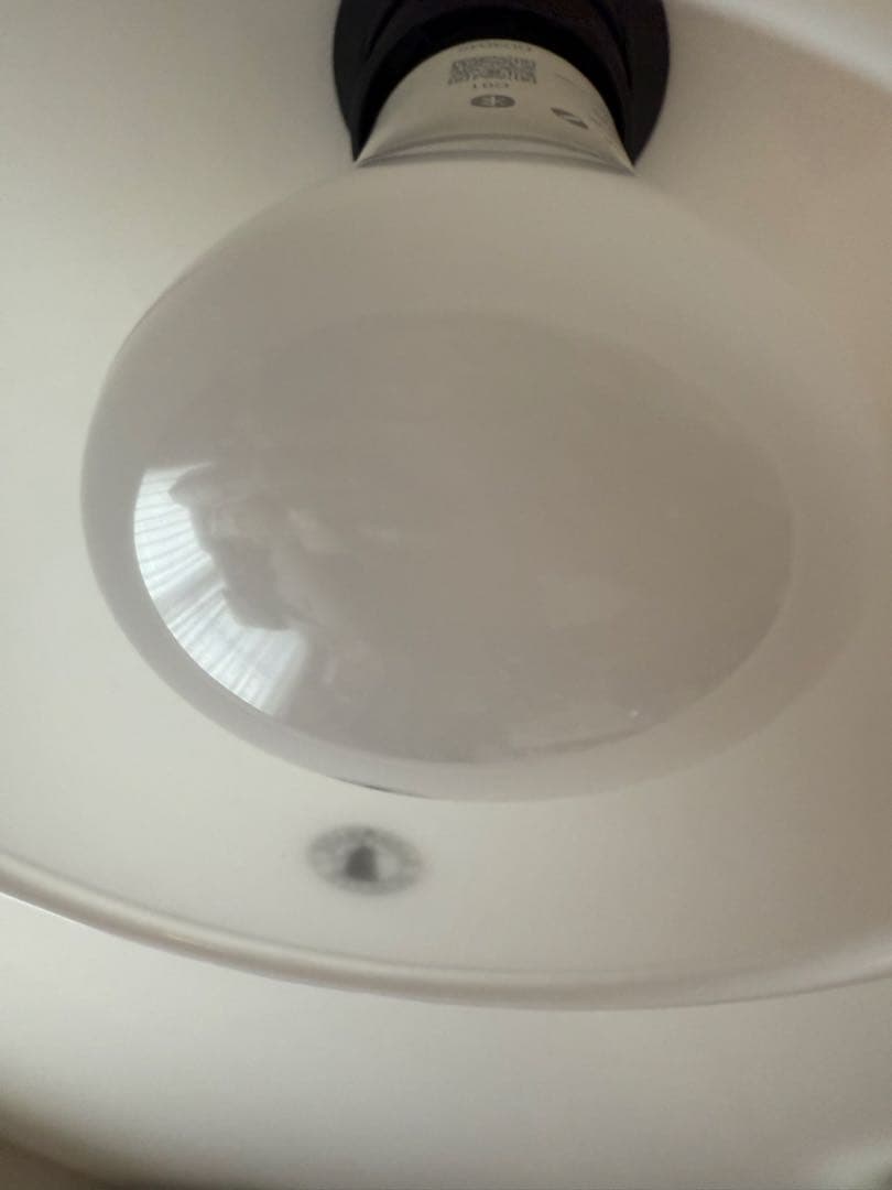 Philips Hue フルカラー LED電球6個+ bridge hub 1個