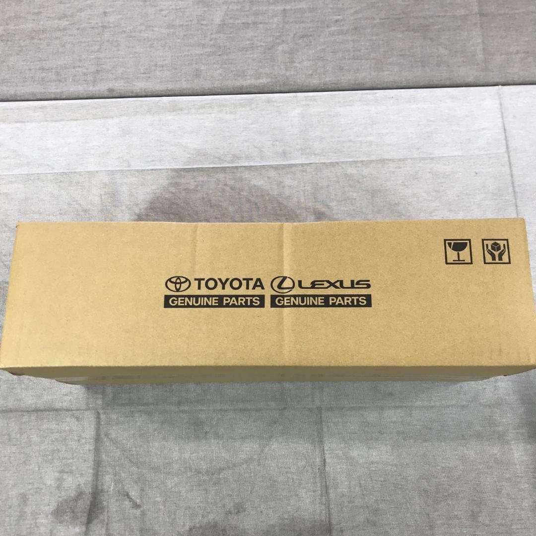 y*a様 TOYOTA (トヨタ) 純正部品 LAMP ASSY, RR, LH