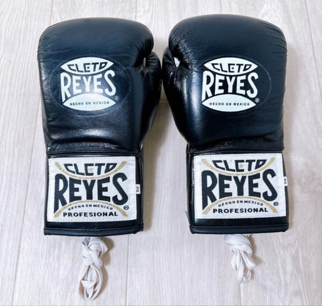 早いもの勝ち‼︎【美品】Reyesボクシンググローブ 8oz