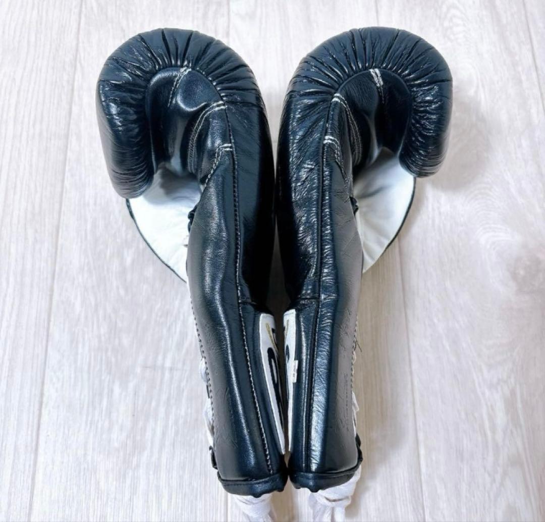 早いもの勝ち‼︎【美品】Reyesボクシンググローブ 8oz