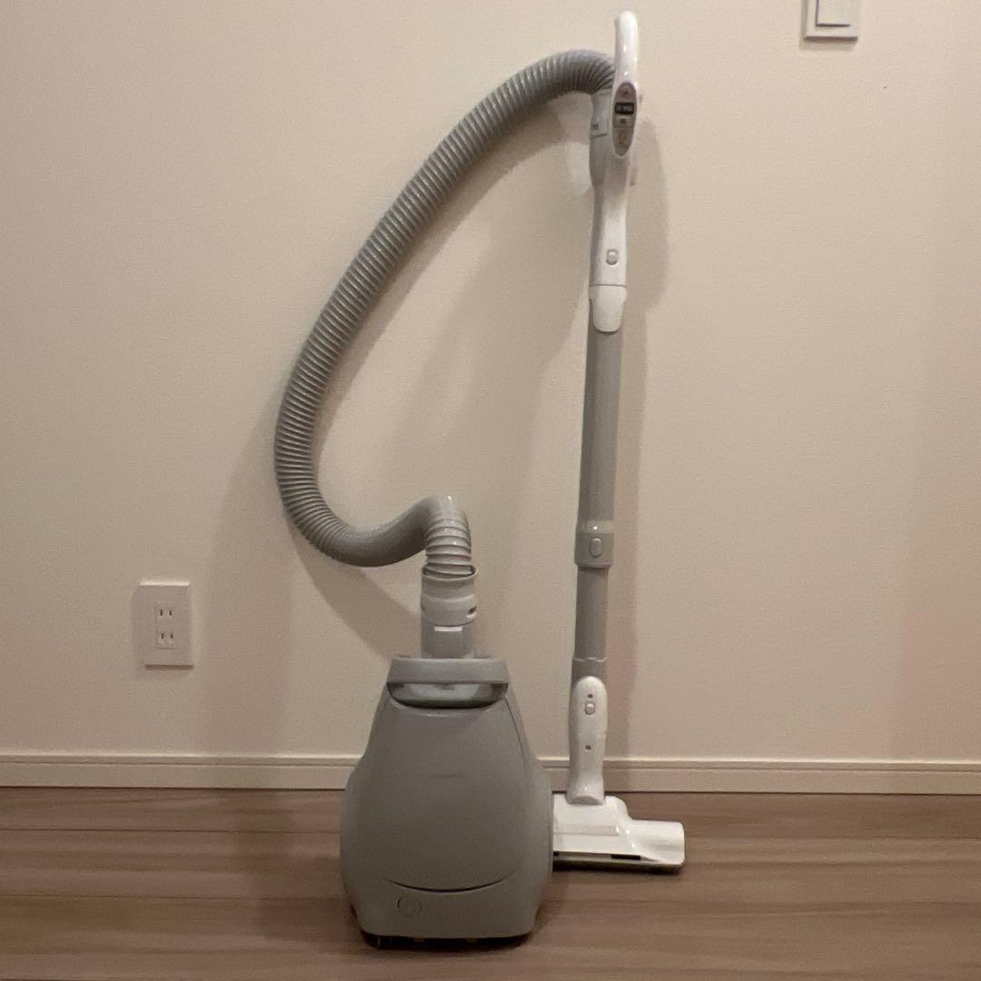 掃除機　Panasonic MC-PJ23A-H 2024年製