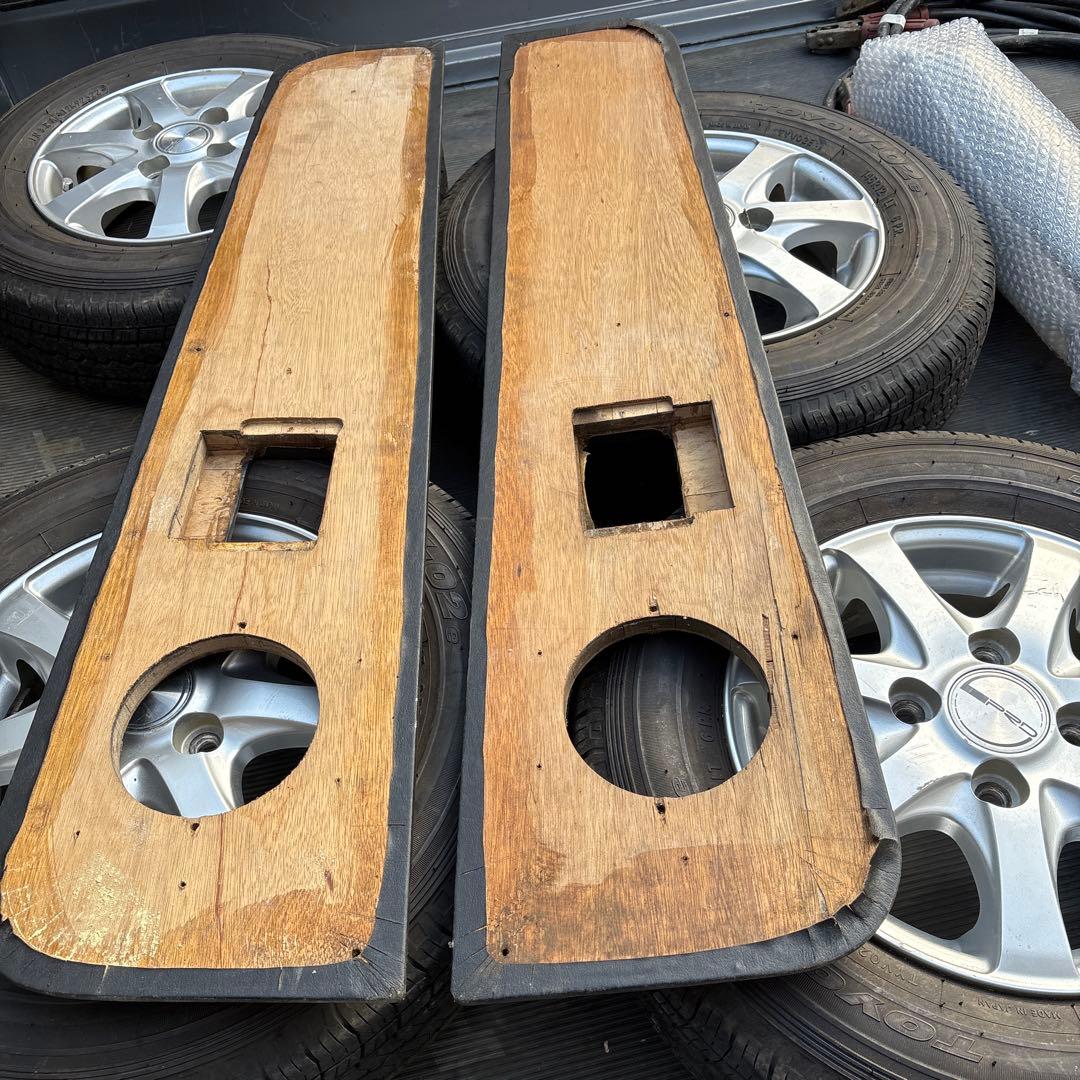 ミラ　Ｌ70V スピーカーボード