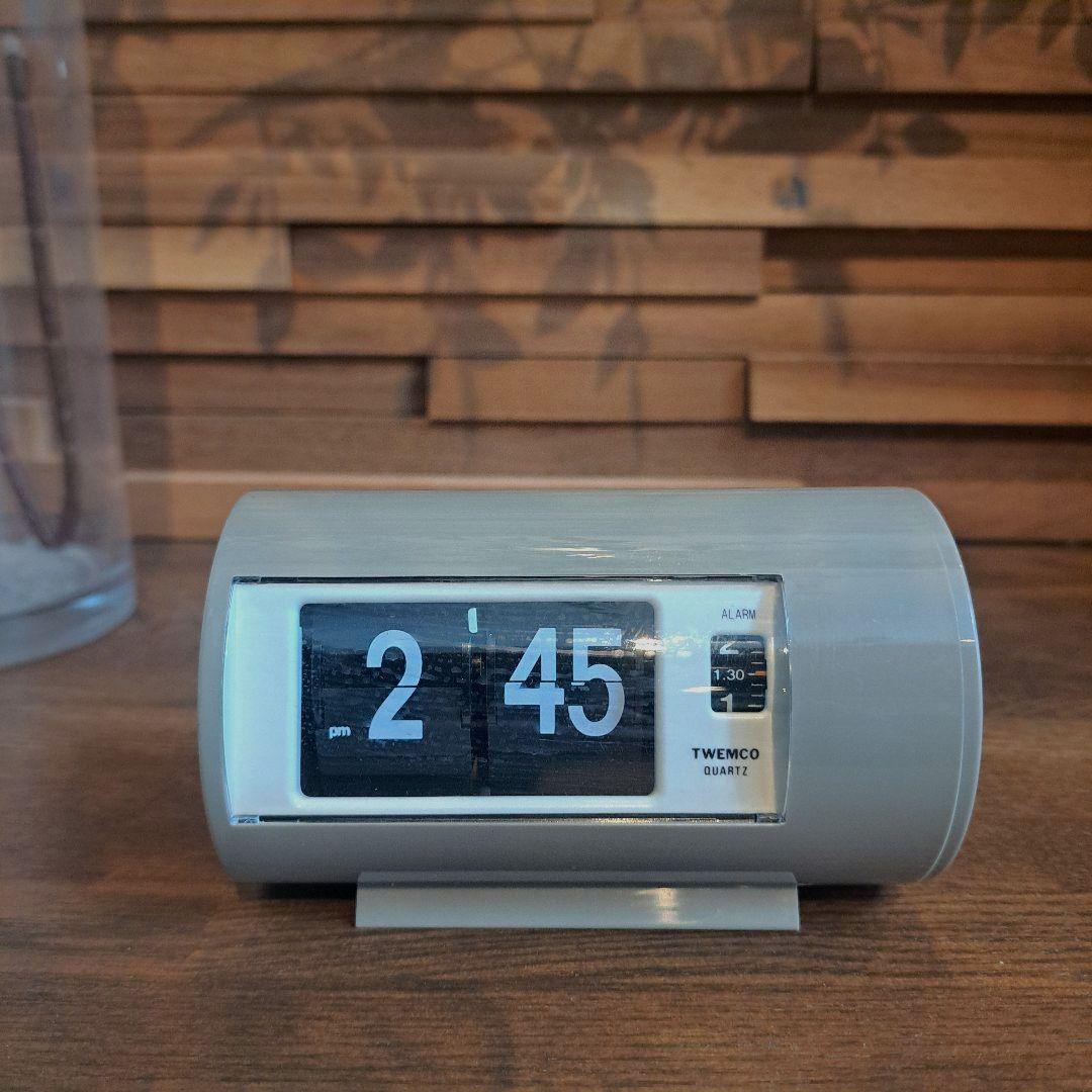 メルカリ最安値！TWEMCO トゥエンコ パタパタ時計 AP-28 GREY