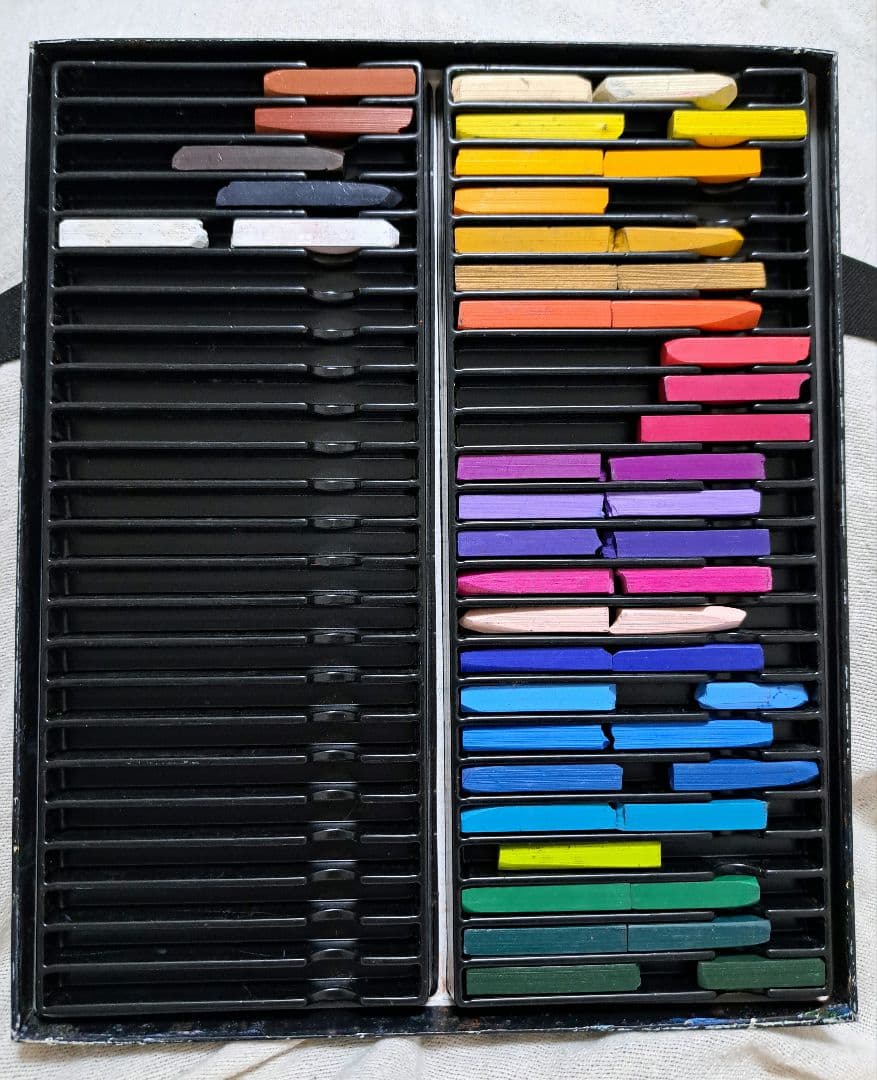 アートスティックス　プリズマカラー　44色