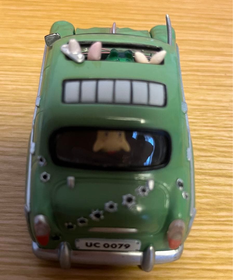 ウサビッチ　プルバックトイ　カー 2台セット