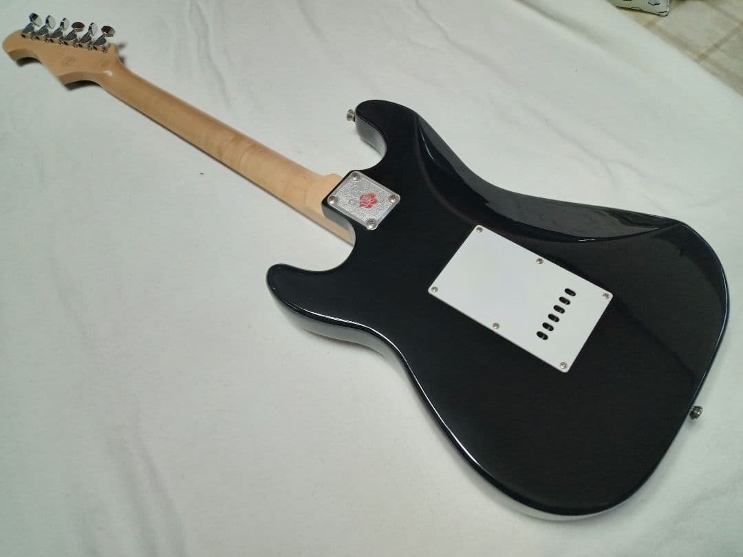 Gypsy Rose ストラトキャスター　ブラックラメ　 付属品多数付き