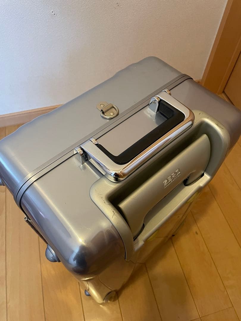 値下げ！超レア！ZERO HALLIBURTON 21 サイズポリッシュブルー