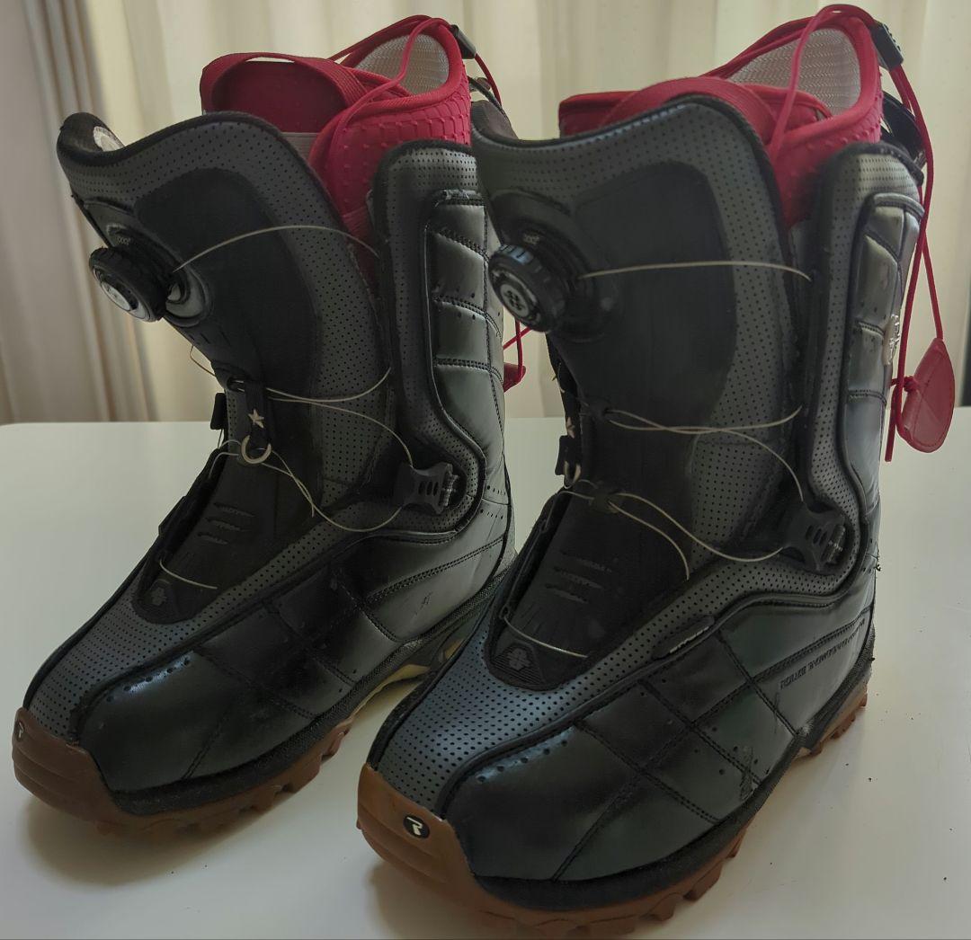 BOAシステム スノーボードブーツ ブラック/レッド