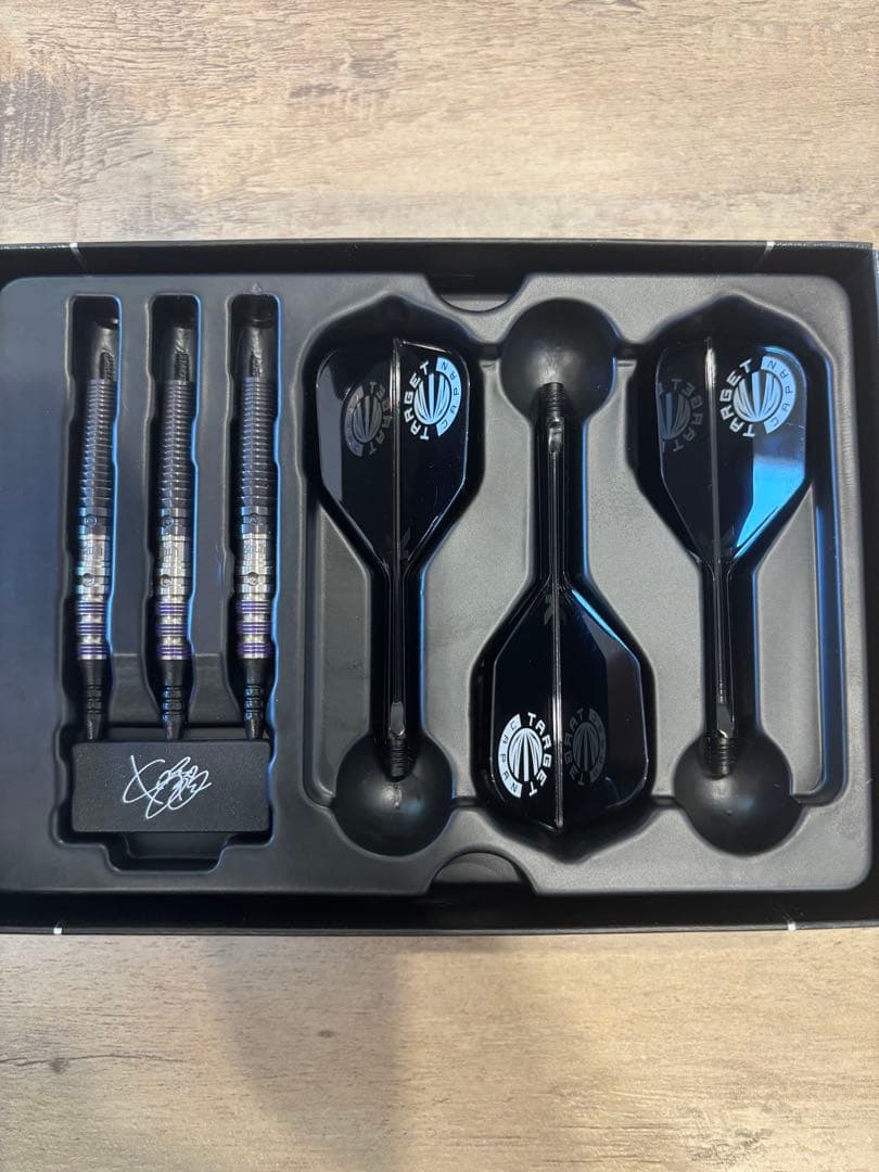 ソロジェネレーション8 小野恵太モデル エスダーツ限定モデル