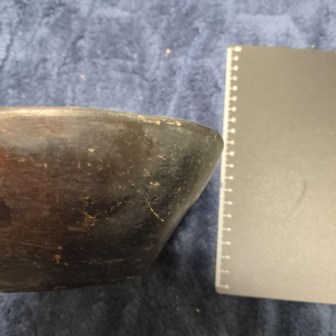 南米 黒色陶器皿 茶色模様 アンティーク