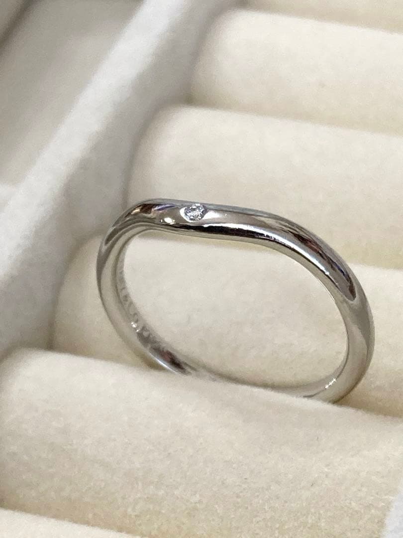 ティファニー　カーブドバンドリング　ペレッティ　1粒ダイヤPT950約7.5号