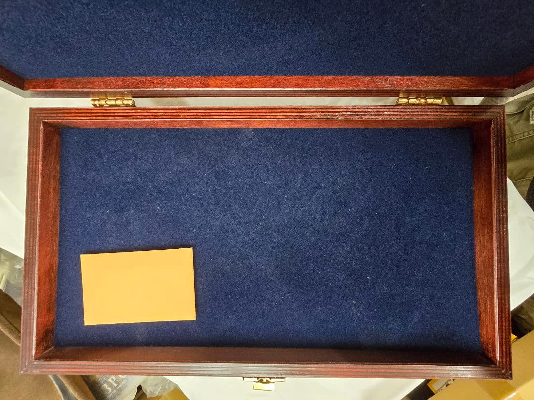 S&W純正　汎用木製ガンケース　6.5インチまでは収納可能　ケースのみの出品です