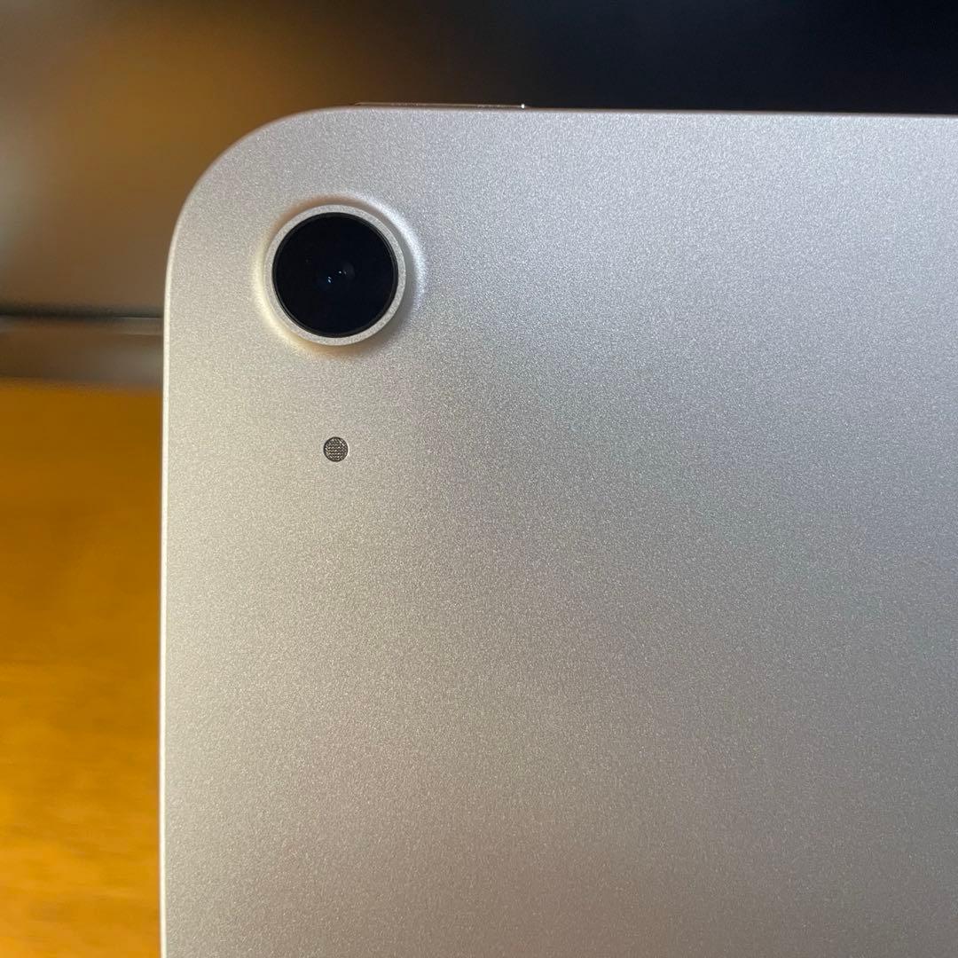 キーボード付き iPad A16 第11世代 バッテリー100%