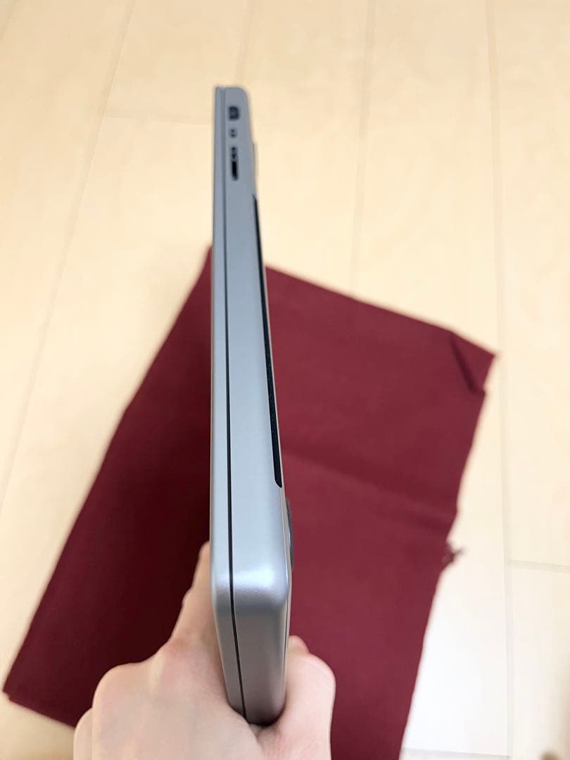 極美品MACBOOK PRO M1 2021 16インチ　32GB 充電回数２回