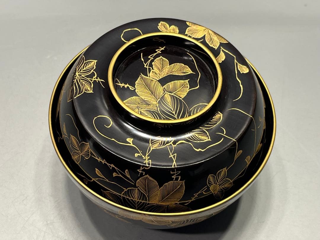 極上　輪島塗　沈金蒔絵　大きめ　吸物椀　煮椀　五客　木製　五客はラストです。