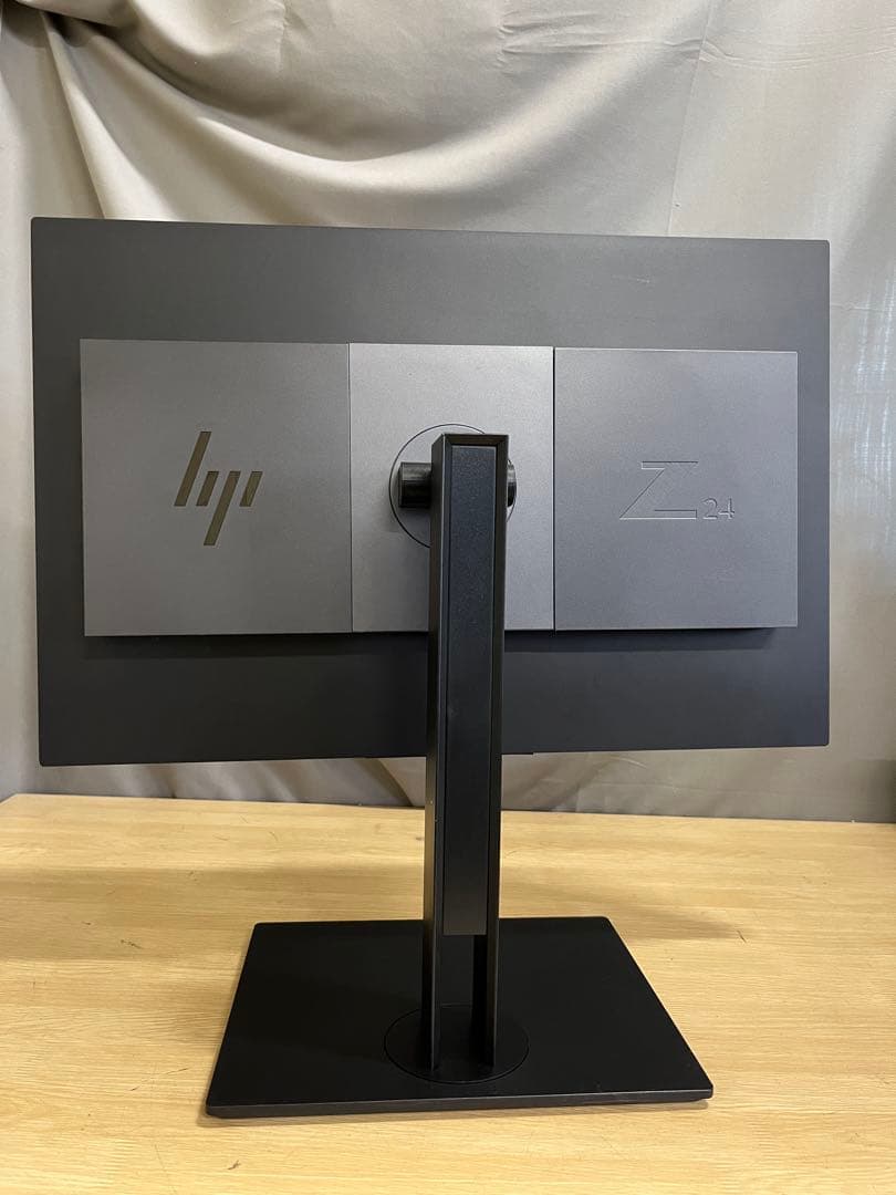 HP Z24n G2 24インチモニター　PS4対応　USB TYPE-C機能