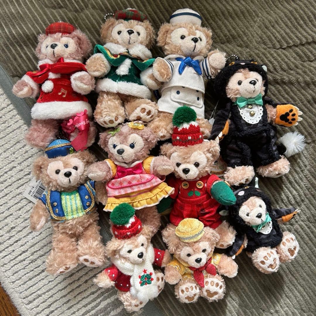 ダッフィー シェリーメイ 10体 ぬいぐるみ バッジ チャーム ディズニーシー