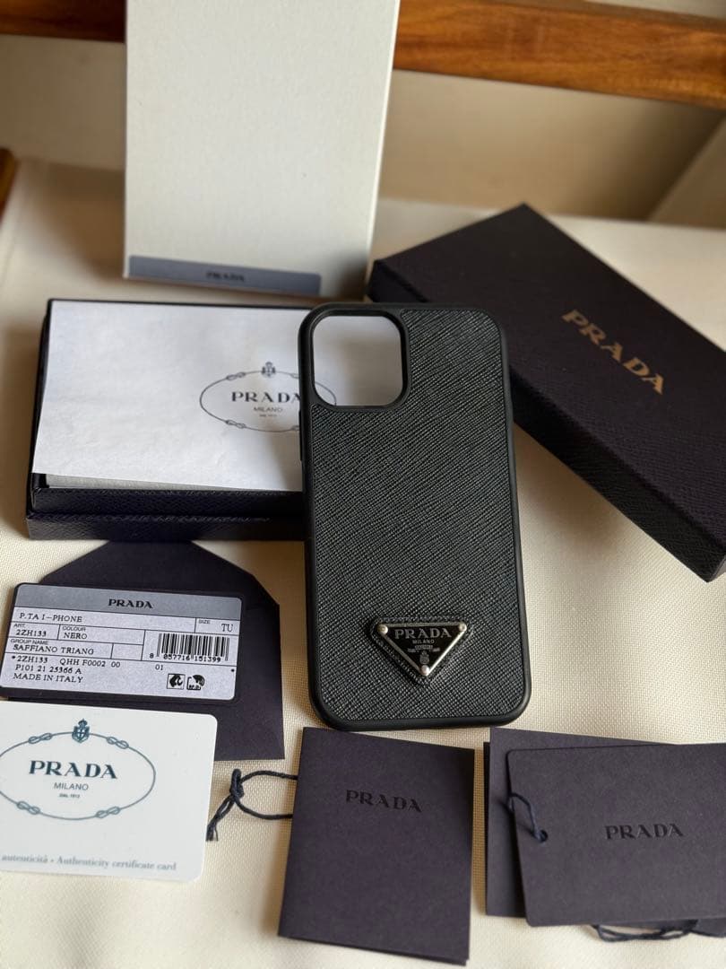 【平日限定価格】PRADASAFFIANO iPhoneケースiPhone12