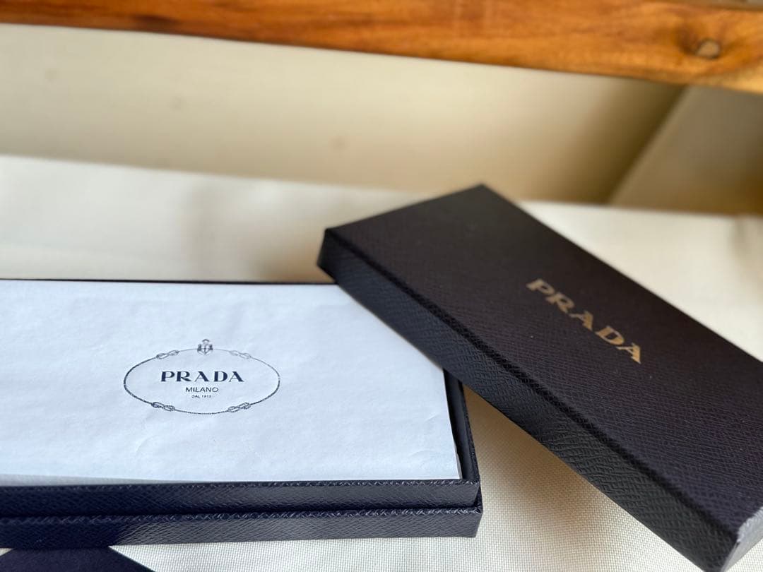 【平日限定価格】PRADASAFFIANO iPhoneケースiPhone12