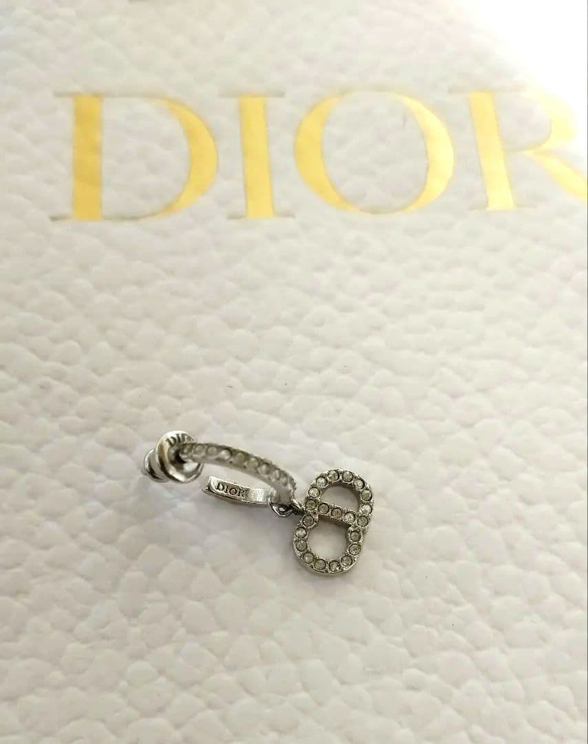 m*a様 Dior E1740CDLCY シルバーフープピアス 片耳