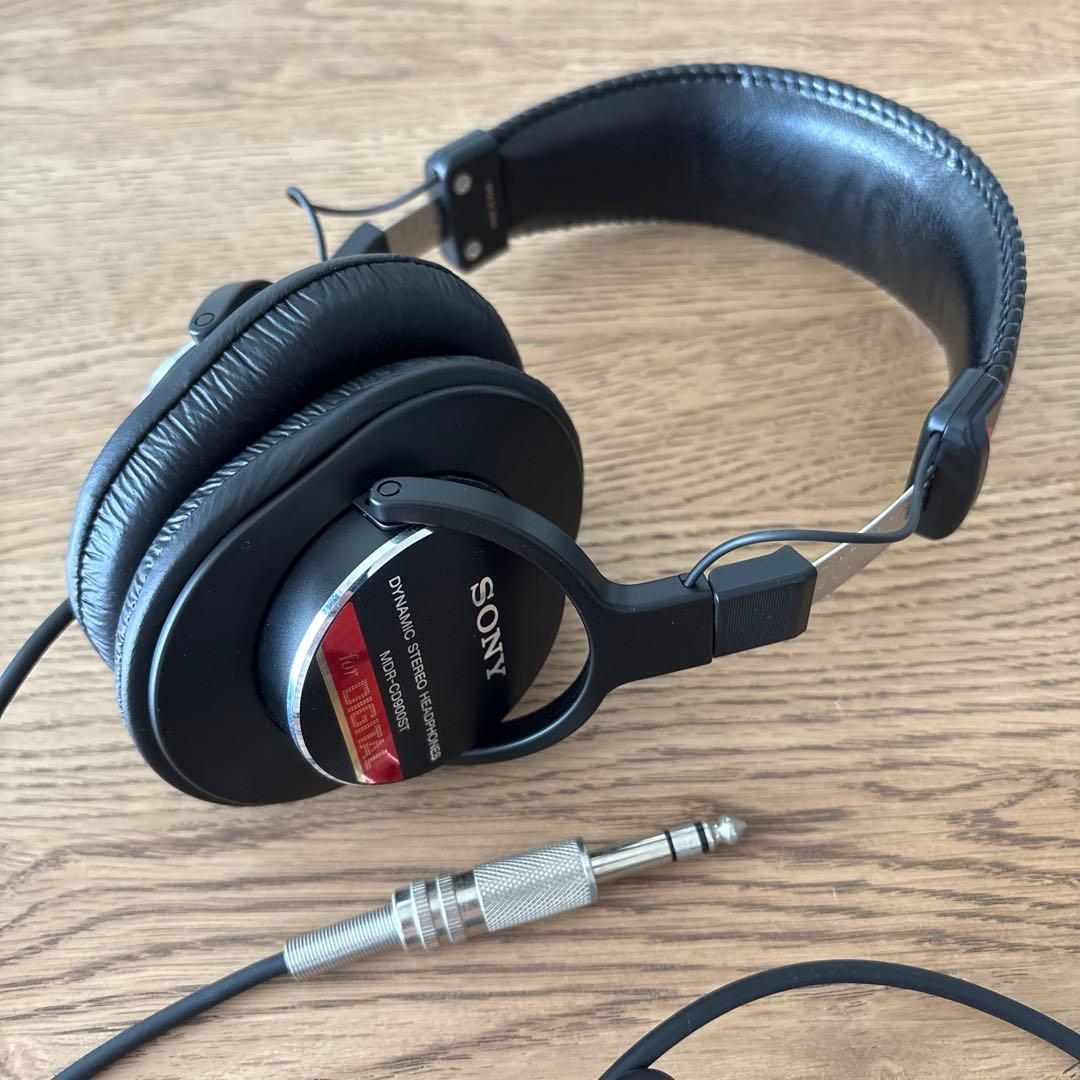 【美品】SONY ソニー MDR-CD900ST 密閉型　ヘッドホン 有線