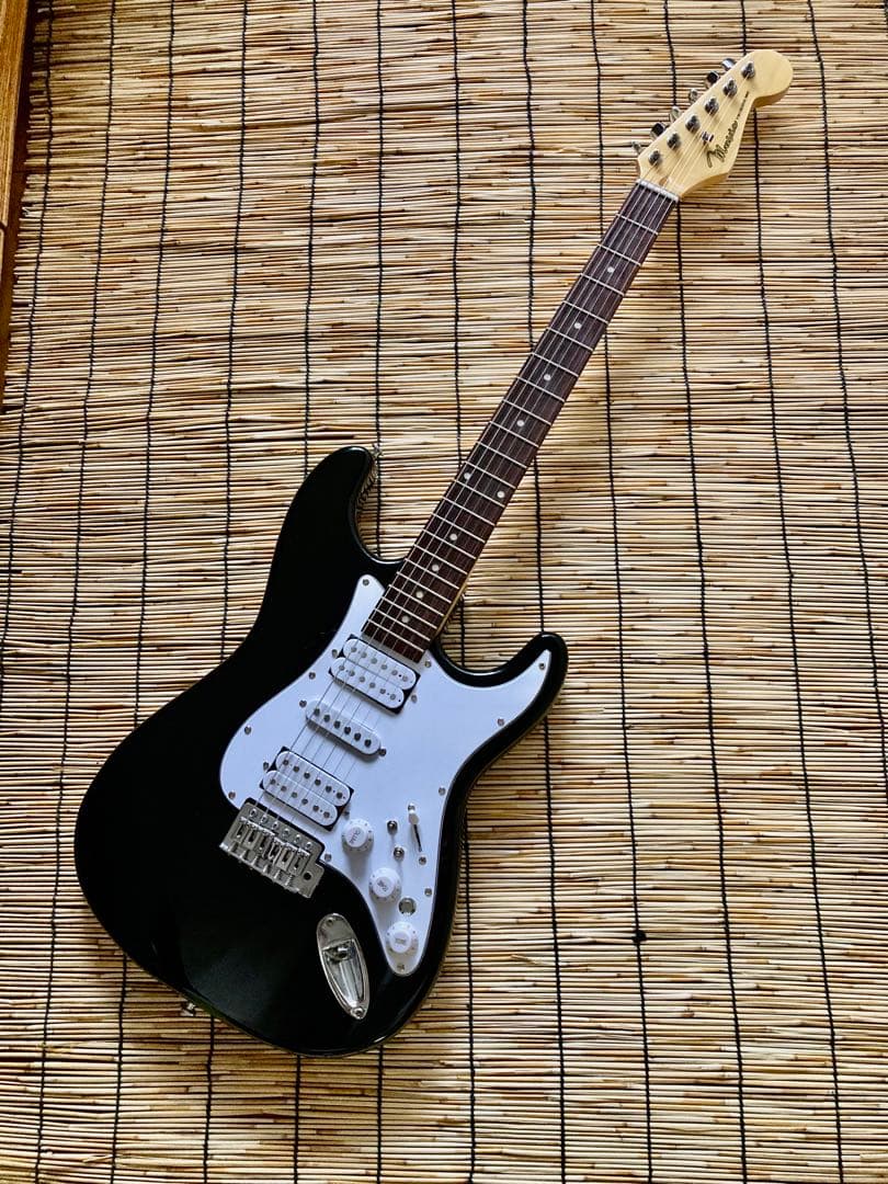 ☆Mavis   STピックアップ構成をHSHに変更改造し多彩な音色を実現