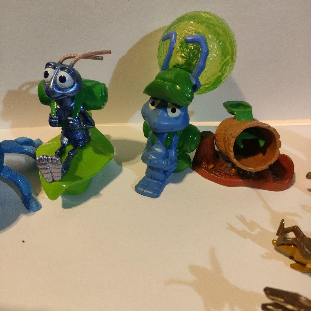 bugs life hoper hideout　バグズ・ライフ　フィギア