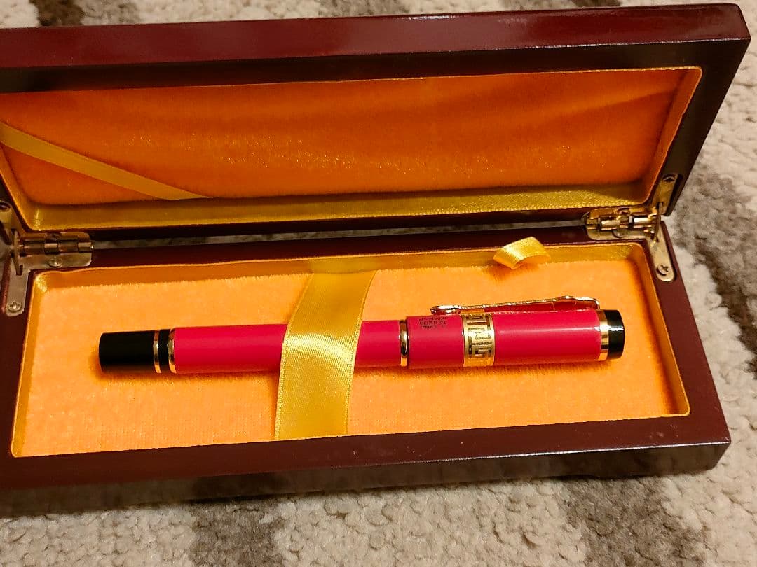 パーカー　ソネット　万年筆 ゴールド雷紋装飾 木製ケース付き　フランス製