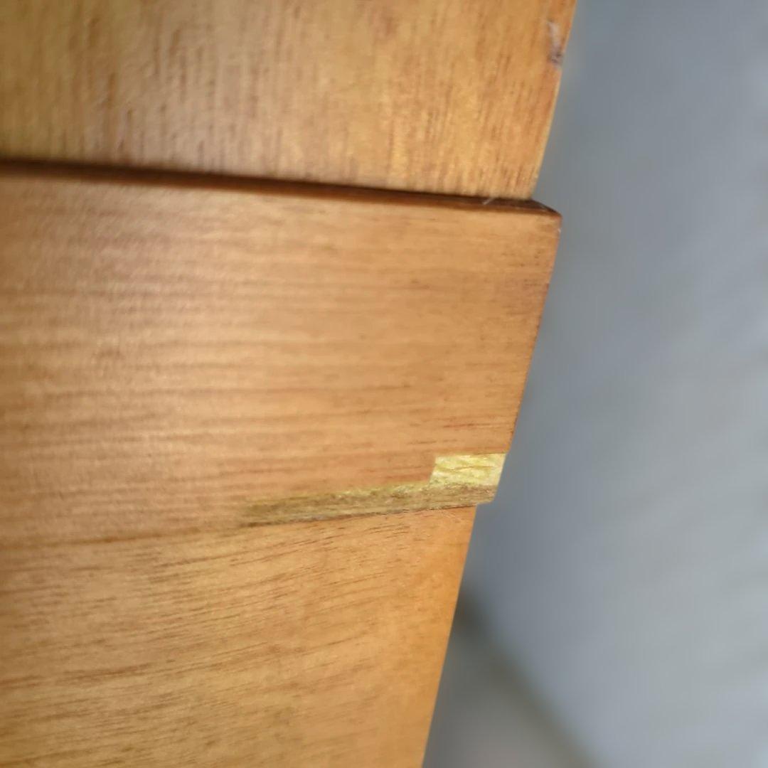 木製ガラス扉キャビネット