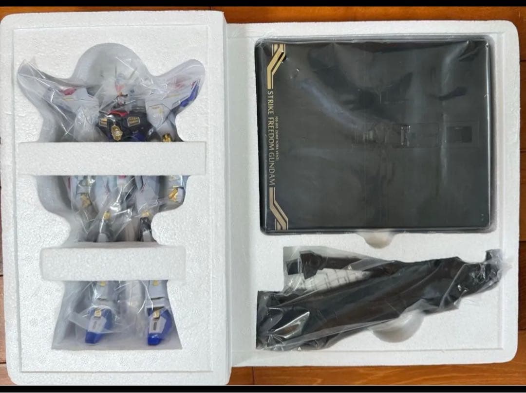 LBUILD ストライクフリーダムガンダム SOUL BLUE セット